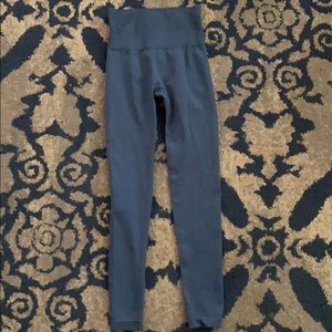 Paragon Native seamless leggings.